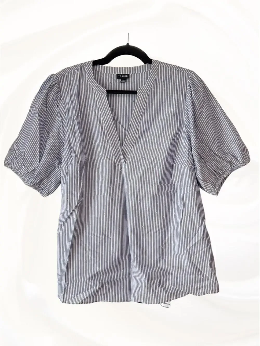 Torrid Women's Blue and Grey Blous
